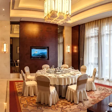 Swan Lake International Hotel