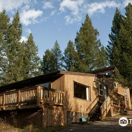 Canmore Alpine Hostel - Alpine Club of Canada