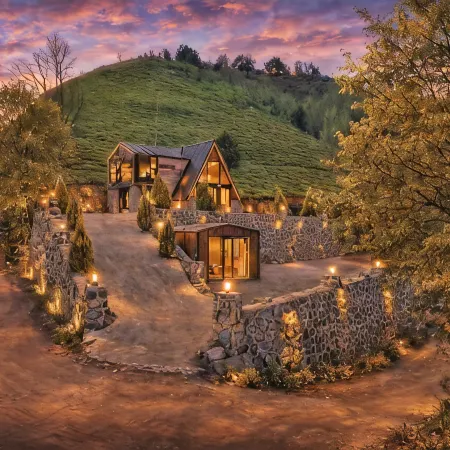 Paradise Valley bungalow