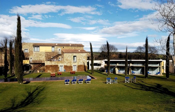 Arcs de Monells - Adults Only