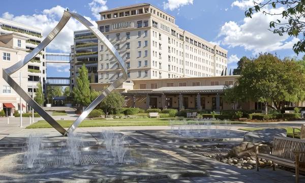 Juniper Hotel Cupertino, Curio Collection by Hilton