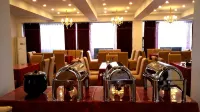 Jurassic Hotel - breakfast