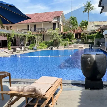 Grage Resort Sangkan