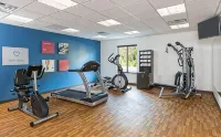Comfort Suites Hartville-North Canton - Gym