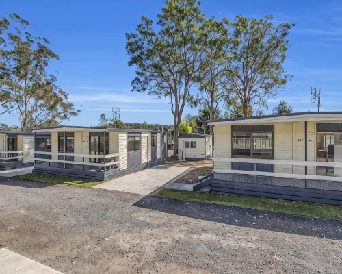 Kalaru Holiday Village Hotels in Bega