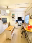 The Phoenix Lounge: Chic Heritage Flat in Halifax’s Heart - Bungalows