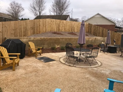 Charming 2-bedroom house - Walking distance to all sporting venues at Ole Miss!! - 4-Star