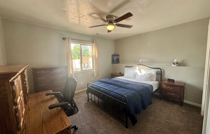 Spacious 2bedroom apartment in Charming Toquerville with Hot tub, Full kitchen