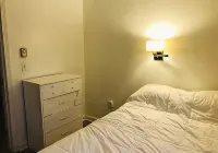 Delightful Beachside two-bedroom apartment - Apartments