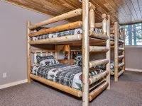 Nature's Edge: Lakefront Home - WiFi, Free Firewood, Generator, No Cleaning Fee! - Balcony
