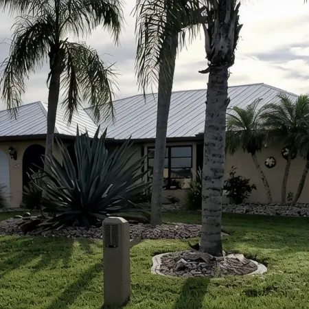 Spacious Waterfront Home 3BR 2BA  Heated Pool  Boat Dock & Fishing