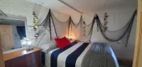 Lake Champlain Waterfront: Amazing Sunsets, Private Beach, and Firepit - 3-Star