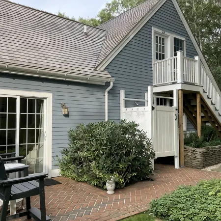 Sabbatical Guest Cottage by the Night Week Month or for the Summer Season