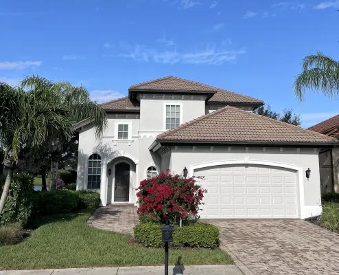 Newly Remodeled Gated Resort Community Home Minutes to Beaches & 5th In Naples - Wi-Fi