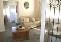 131 Kendal Street Apartments - 3-Star