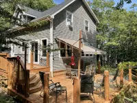 High end cozy retreat ideal for large families with wood stove & large firepit - Wifi