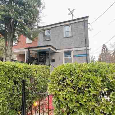 Spacious DC Getaway • Modern Comfort • Walk-In Shower • Near Metro Hotel Exterior