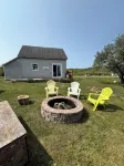 Cozy Cottage Minutes from the National Park, Trails + Beaches (Dog Friendly - 4-Star