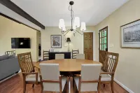 Marvelous 3-bedroom house with WiFi and EV Charger in Beech Mountain