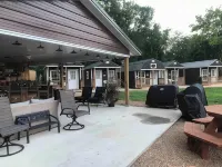 “Clabe” one of the 5 Tiny Cabins on the Osage River - Hytter