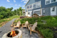 Hottub + Pet Friendly + Mountain View + Skyline Dr + Wineries - Mountain view