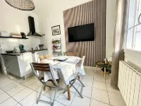 T2 Portissol, Idéalement Situé, Parking Privé, Port & Plage à Pieds - Homestays