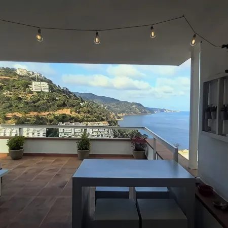 Thegoldsand Salions, Tossa de MarApartment in private cove.