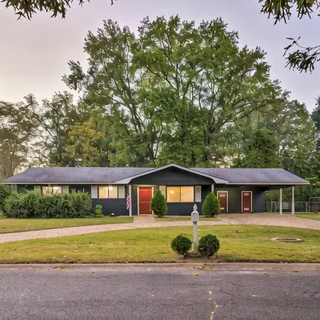Cheerful 3 BR 1.5 BA Home in Great Neighborhood! Recently Renovated!