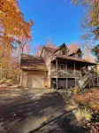 Highly Rated 3 Bed,3 Bath, 0 Cleaning Fee Dog Friendly  Additional Daily Fee. - Hytter