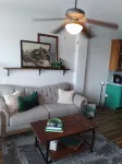 Cozy Getaway in the heart of Lincoln! - Wifi
