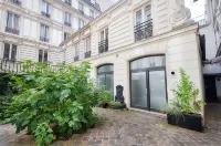 le Pavillon Ponthieu - Champs-Élysées - A House in Paris - Air Conditioning - บังกะโล
