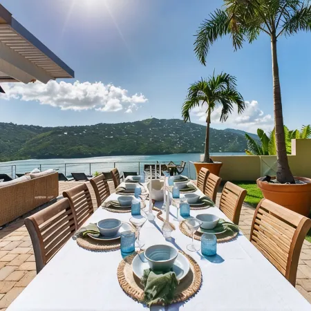 Stunning 360° Views of Magens Bay, St.John & BVI's. Luxury 6 bedroom villa