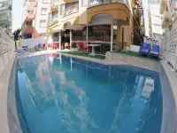 Kleopatra Bebek Hotel Hotel dekat Pantai Cleopatra