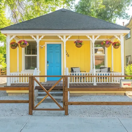 Charming Family 2Br Midtown Reno - Pets Welcome