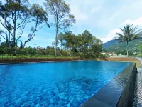 Lenirra Villa & Resto Hotel di Cijeruk