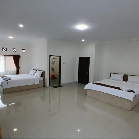 Hotel Pondok Putri Hotels in Pangandaran Regency