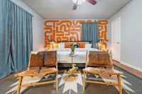 4bd Near Airport & Downtown - Volleyball - Games - 4-Star