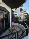 Privé City Hotel