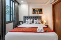 Fortune Home Service Apartment 3Bhk E-69 -  Ferienwohnungen