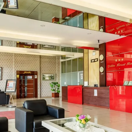 Golden Harvest Hotel