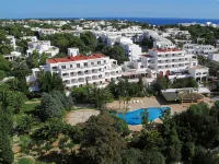 Ola Apartamentos Cala d'Or - parking