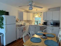 Mariam's On Becket - Condos