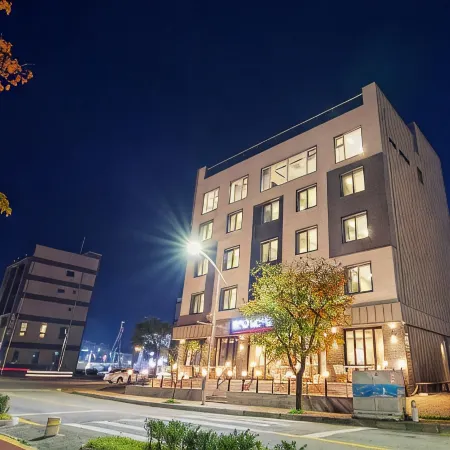 Sokcho Doo Hotel Отели рядом с достопримечательностью «Музей керамики Сокбон»