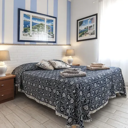 EXCLUSIVE APARTMENT WITH SWIMMING POOL 4 BEDS Free WIFI