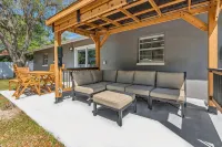 Charming 3Bed House in Crystal River, 5 min to Boat ramp Sleeps 8 - Boutique