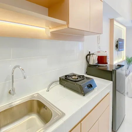 Good Deal and Simply Studio Tokyo Riverside PIK 2 Apartment By Travelio