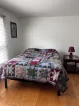 Charming 2-bedroom Cottage with AC and WiFi in Pilot Mountain