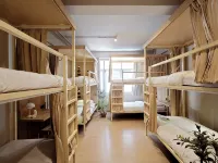 Au Luna Bangkok Hostel - 2-Star