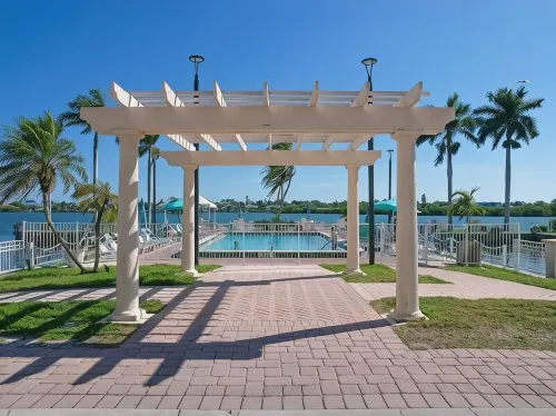 Palm Bay 5th Floor on the Beach Sunsets from the Open Lanai, Two Queen Beds. - Fitnessstudio