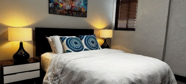 Stylish 2Br Loft in the Heart of Downtown Paducah โรงแรมในพาดูคาห์